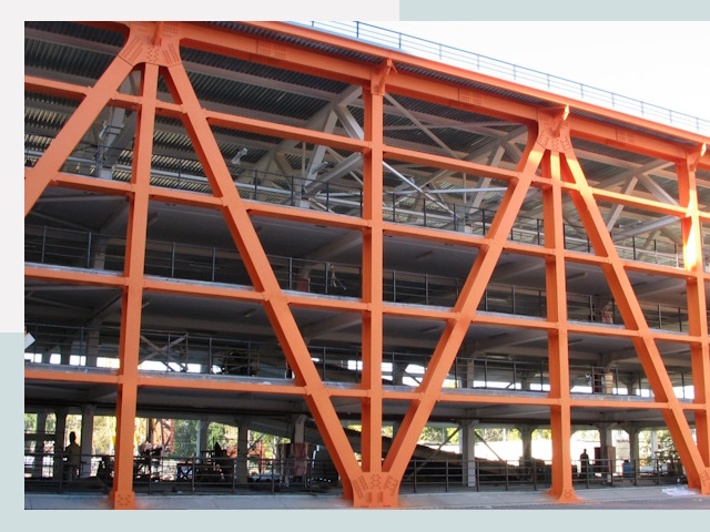 Многоуровневые паркинги в Карпинск от 616 руб.