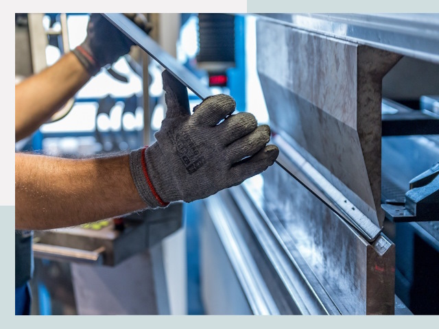 Гибка металла в Карпинске